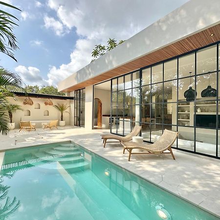 The Dreamland By The Young Villas Uluwatu Esterno foto